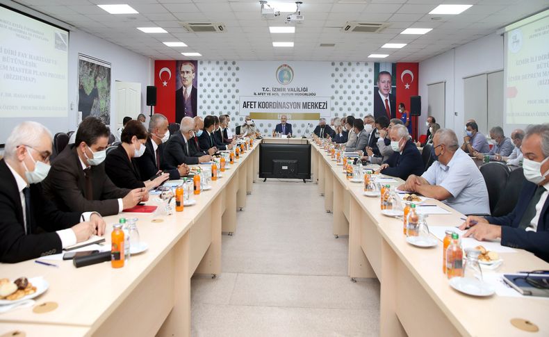 'İzmir Deprem Master Planı' toplantısı düzenlendi