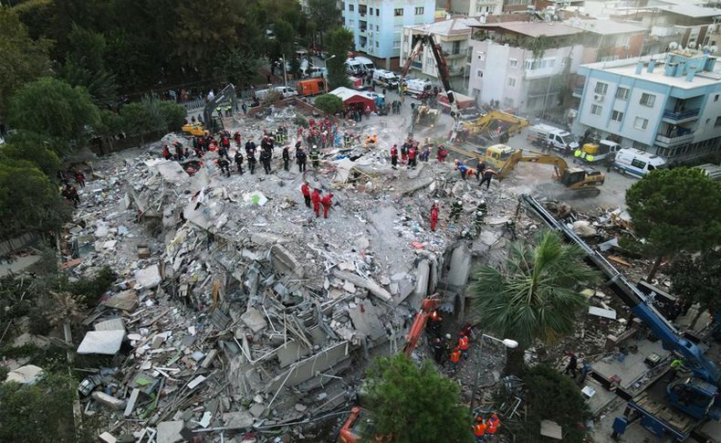 İzmir depremi soruşturması tamam! 29 şüpheli hakkında kamu davası açıldı