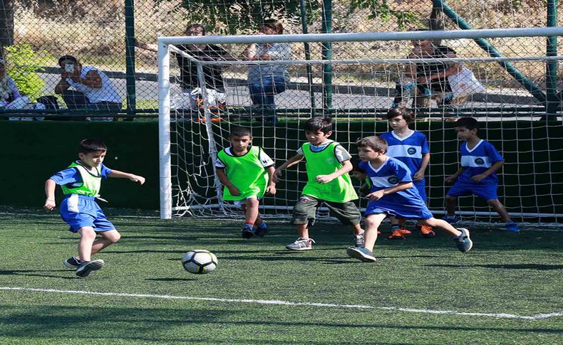 Karabağlar Belediyesi Yaz Spor Okulları önlemlerle açıldı