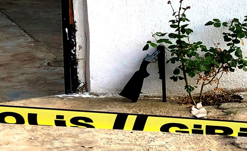 Manisa'da komşusunu öldüren kişi intihar etti
