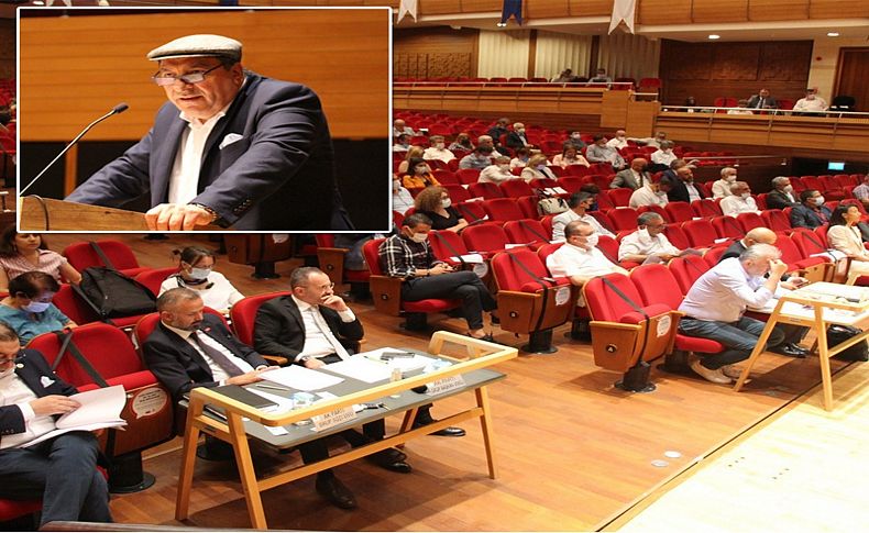 Meclis’te gündem Başkan Soyer’in Ardahan gezisi: AK Partili Boztepe’den ‘şapkalı’ tepki