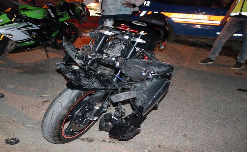 Seyir halindeyken devrilen motosikletin sürücüsü yaralandı