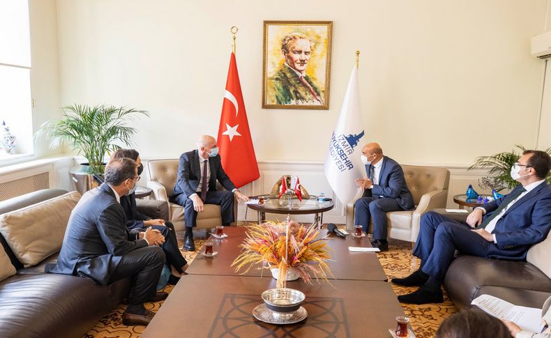 Soyer, İsviçre İstanbul Başkonsolosunu ağırladı: ‘Birbirimize güvenmeliyiz’ mesajı verildi