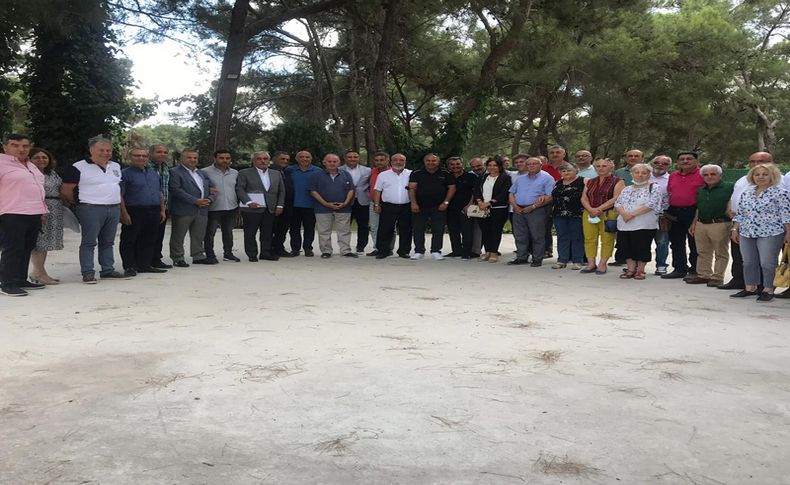CHP'de eski yöneticiler bir araya geldi: Üç önemli konu masaya yatırıldı