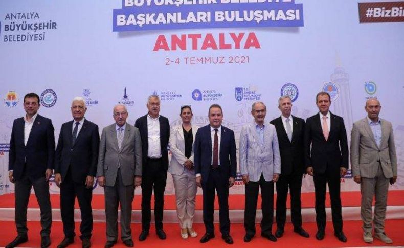 CHP'li 11 belediye başkanından Erdoğan'a çağrı