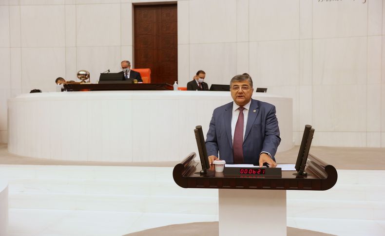 CHP'li Sındır, iktidara yüklendi: Plan ve bütçe komisyonu, joker değildir