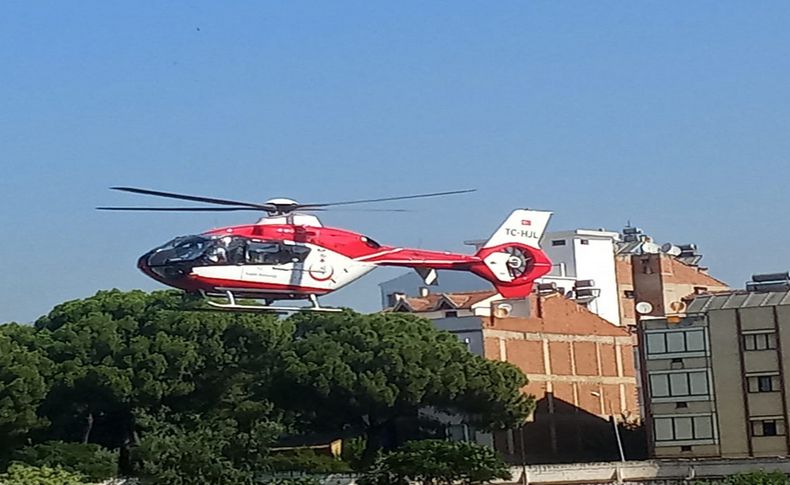 İzmir'de ambulans helikopter yeni doğan bebek için havalandı