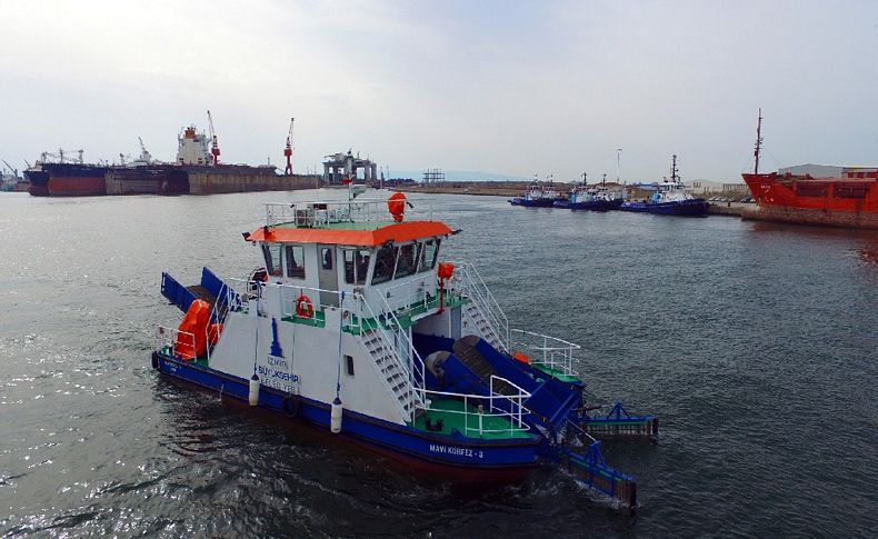 Müsilaj temizliğine İzmir’den destek