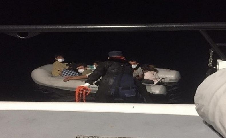 Türk kara sularına itilen 134 sığınmacı kurtarıldı