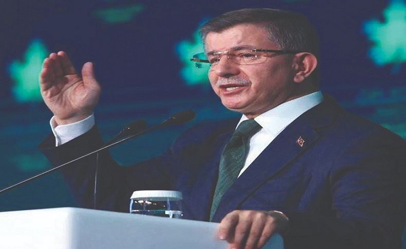 Ahmet Davutoğlu’ndan AK Parti’ye çok sert gönderme