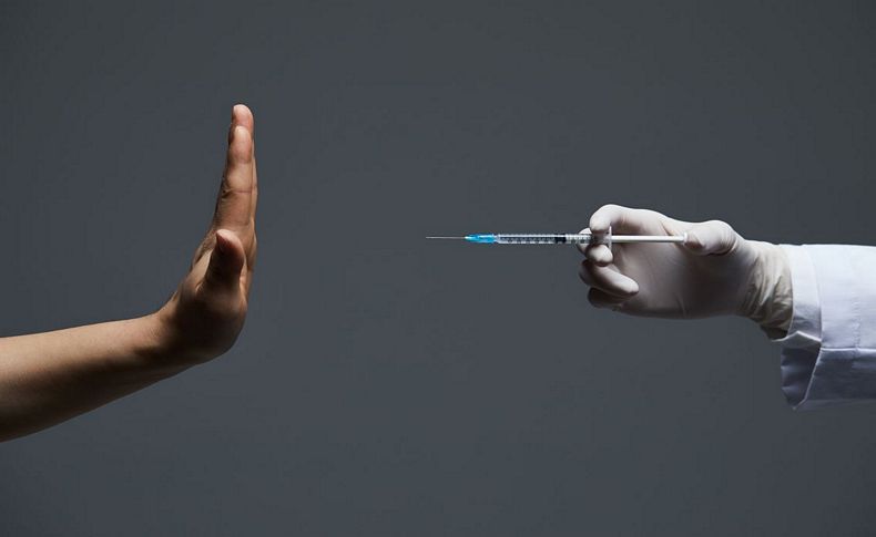 Bilim Kurulu Üyesi Şener: Aşı karşıtları, argümanları çürüdükçe saldırganlaşıyor