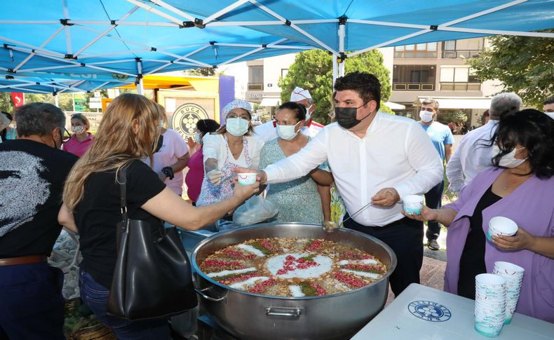 Buca Belediyesi’nden aşure bereketi