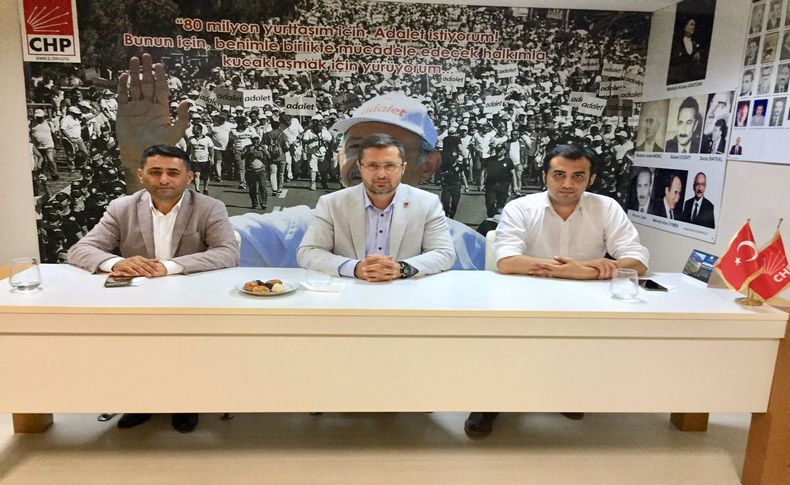 CHP Menemen'in yeni yönetimden il başkanlığına ziyaret