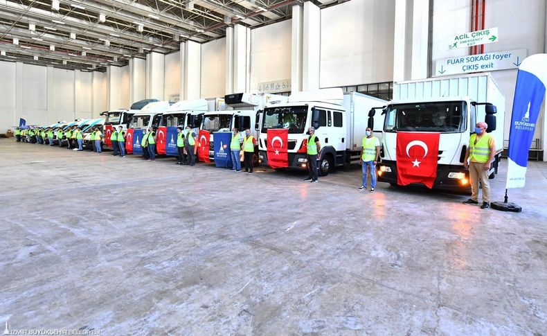 İzmir Büyükşehir Belediyesi’nden afet bölgelerine dayanışma seferberliği