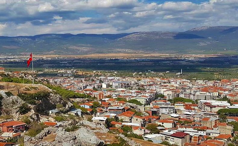 İzmir’de milyonluk Hazine arazileri satışta