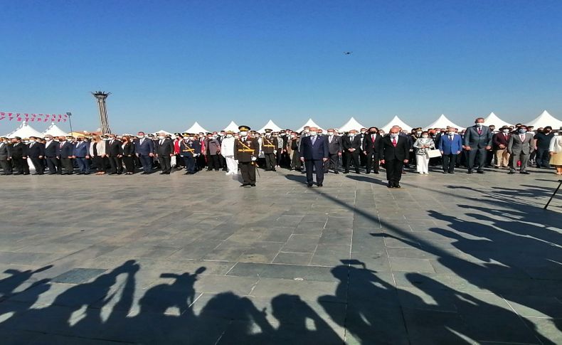 İzmir’de Zafer Bayramı coşkusu