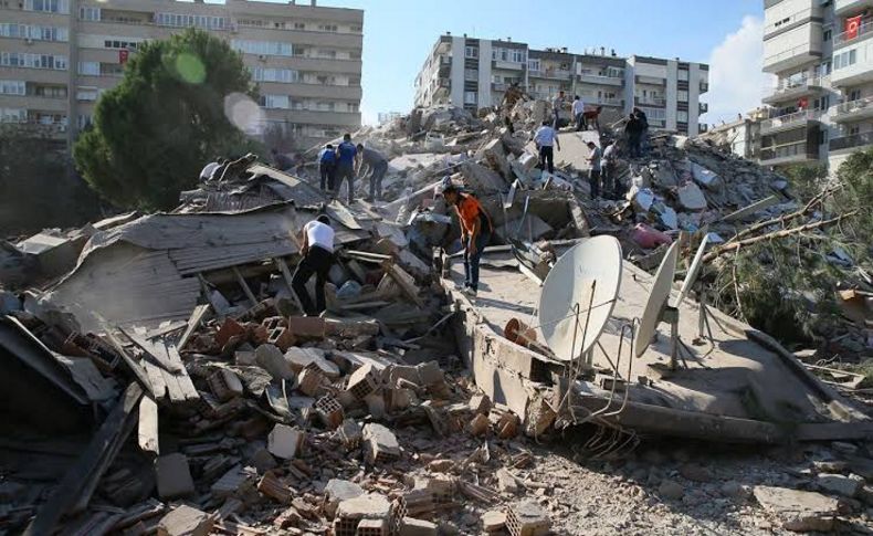 İzmir’deki depremde yıkılan ya da hasar gören konutlar için bulunan kaynak, onay bekliyor