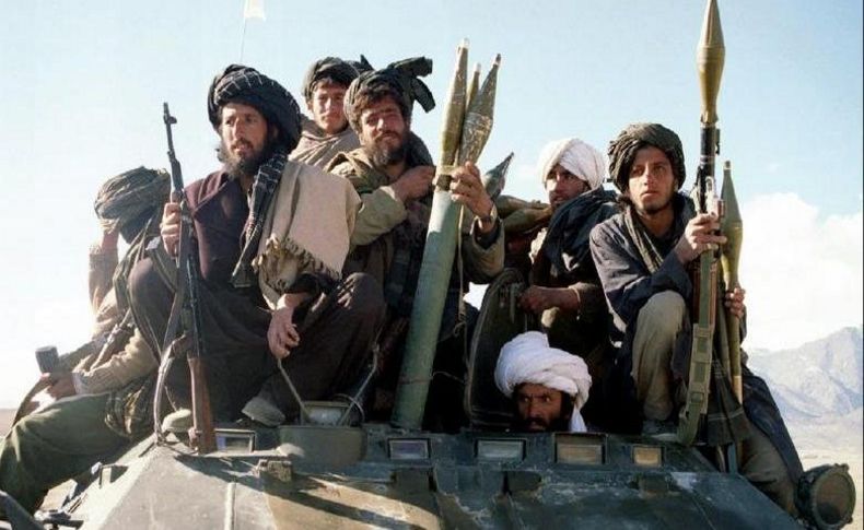 Taliban, Afganistan Cumhurbaşkanlığı Sarayı’nı ele geçirdi