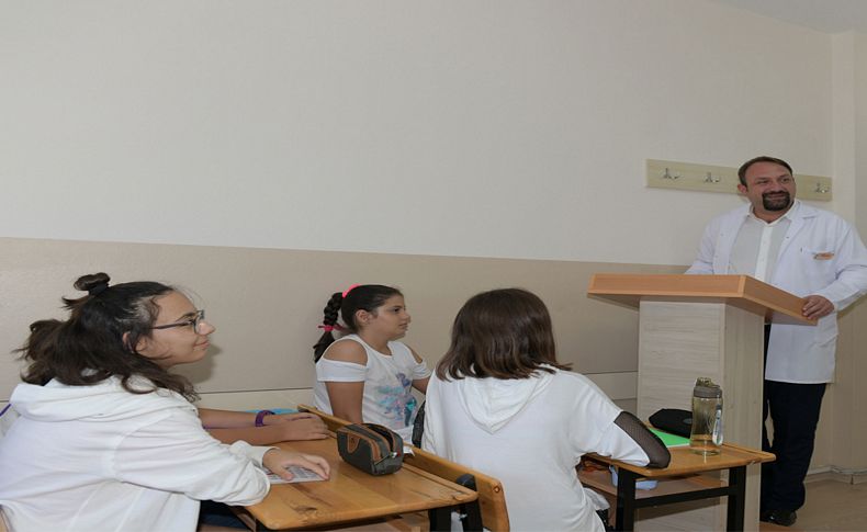 Üniversite adayları için Çiğli Belediyesi ve Yaşar Üniversitesi işbirliği