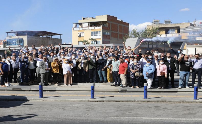 AK Parti İzmir’den Karabağlar çıkarması