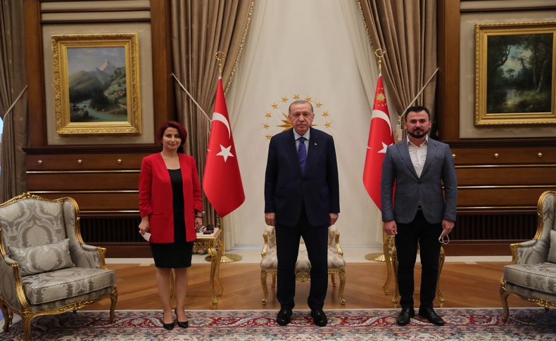 Başkan Saliha Özçınar Kutlu ve eşinden Cumhurbaşkanı Erdoğan'a ziyaret
