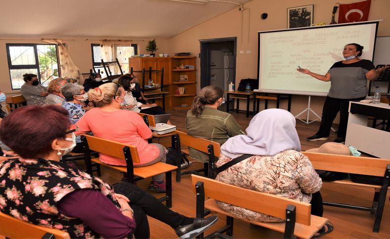 Bornova’da Anne-Baba Okulu