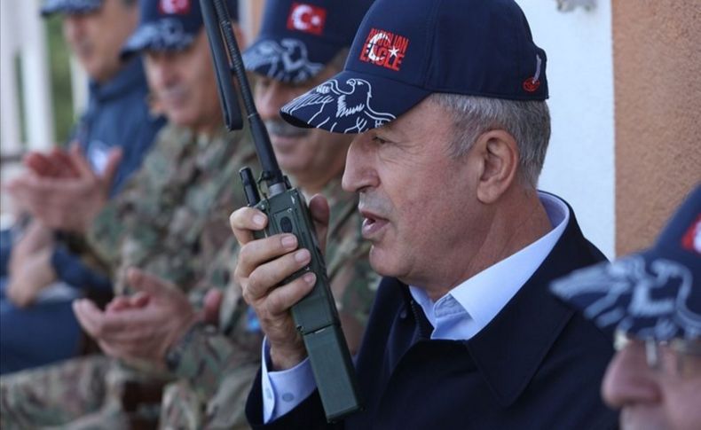 Hulusi Akar'dan Ermenistan mesajı