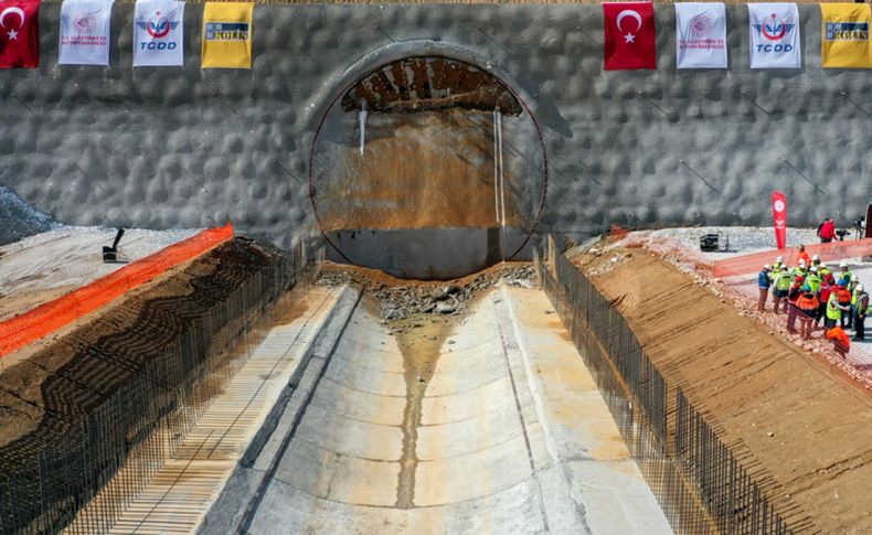 Ankara-İzmir YHT projesinde yeni gelişme: Işık göründü