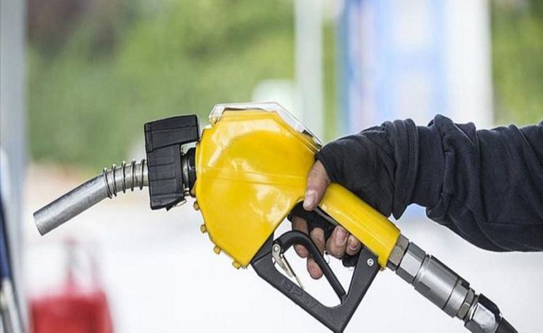 Benzine 44 kuruş zam geliyor