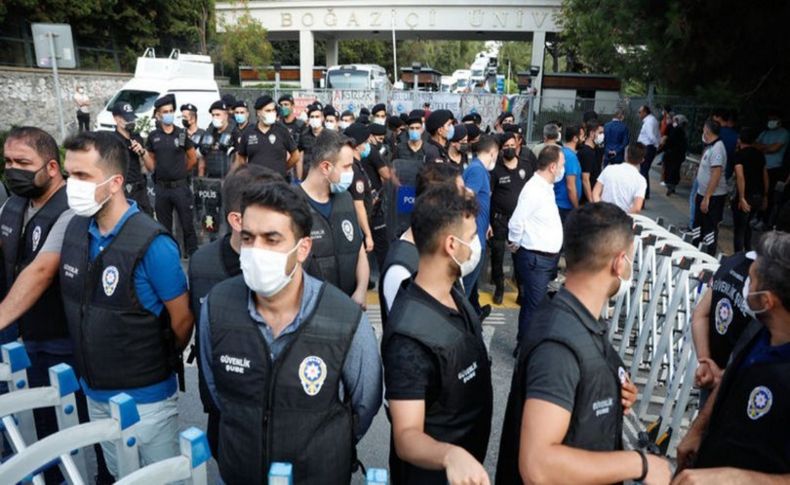 Boğaziçi Üniversitesi'ndeki protestolarda 10 gözaltı