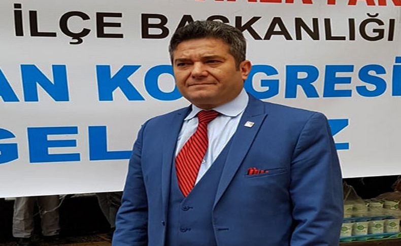 CHP'de flaş gelişme: Hakan Şenoyar istifa etti