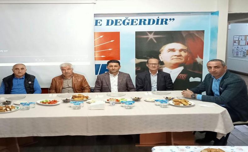 CHP Menemen eski başkanlarla buluştu