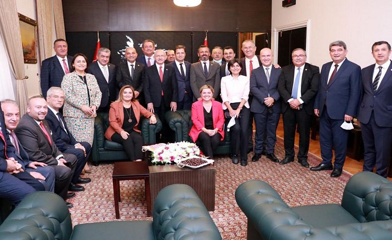 İl Başkanı Yücel, saha raporunu Kılıçdaroğlu'na teslim etti