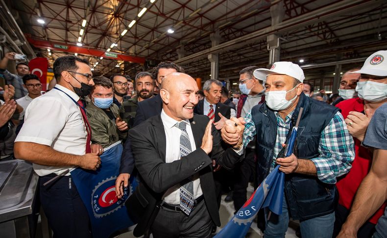 İzmir Metro A.Ş'de TİS sevinci: İmzalar atıldı