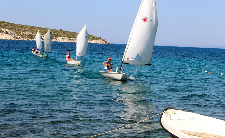 Karaburun'da Spor Kulübü’nden iddialı merhaba!