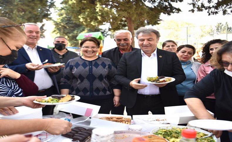 Yenilenen parkta başkanla piknik