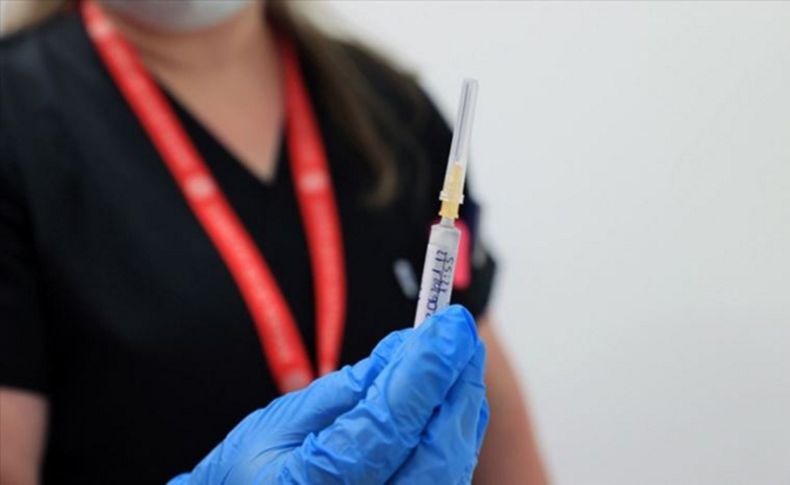 Bilim Kurulu Üyesi Şener'den 'Omicron' varyantına karşı inaktif aşı önerisi