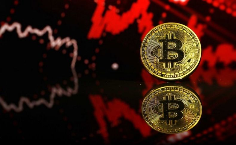 Bitcoin zirveden sert düştü