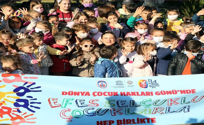 Efes Selçuklu çocuklar hakları için yürüdüler