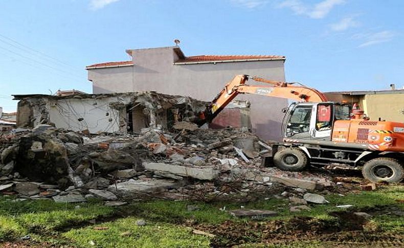 Gaziemir kaçak yapılar için düğmeye bastı