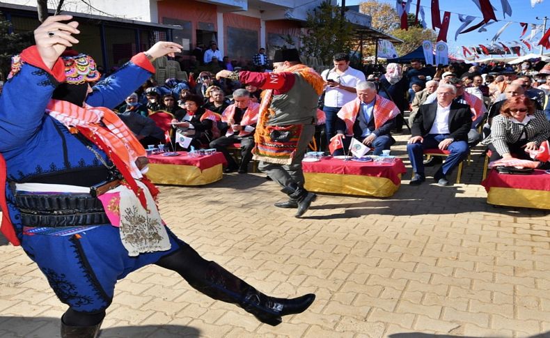 Ödemiş kestane festivali ile şenlendi