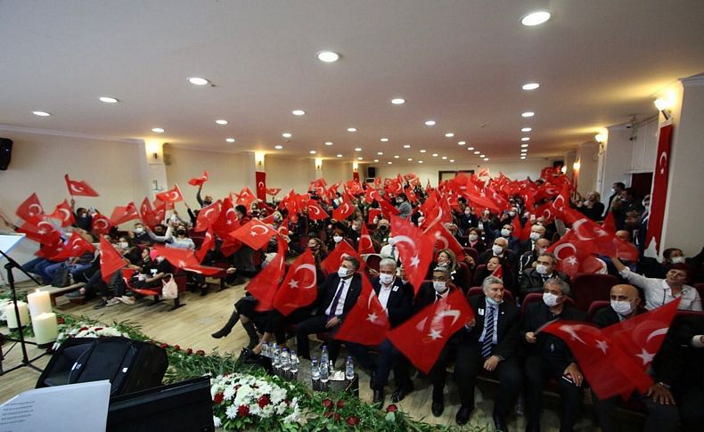 Sandal'dan anma gecesinde net mesaj: Mustafa Kemal’in yolundan ayrılmayacağız