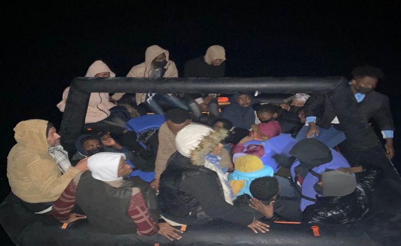 Yunanistan'ın ölüme ittiği 75 göçmen kurtarıldı