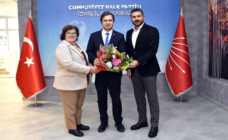 Başkan Gürbüz'den CHP İzmir'e ziyaret