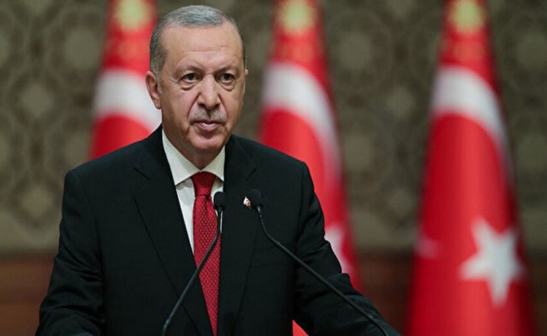 Erdoğan'dan 'el hareketi' yorumu: Tam bir ibret vesikası