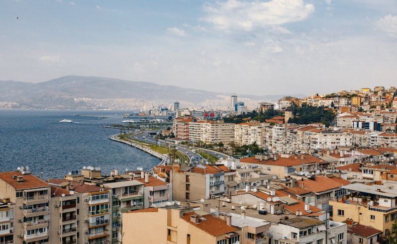 İzmir'de konut satışları patladı