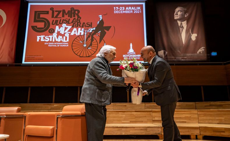 İzmir Uluslararası Mizah Festivali’nde “Onur Ödülü” Müjdat Gezen’in