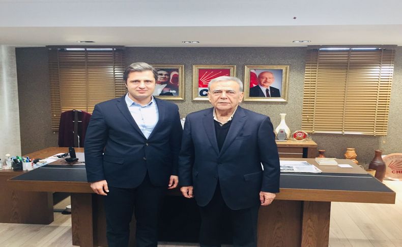 Kocaoğlu'ndan CHP İzmir'e 'hayırlı olsun' ziyareti