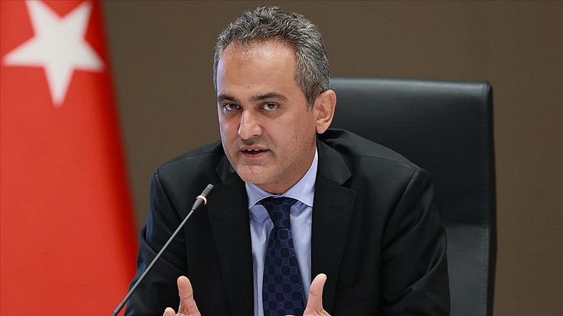 Bakan Özer'den yüz yüze eğitim mesajı