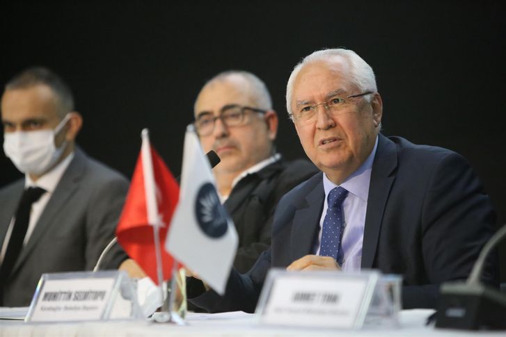 Başkan Selvitopu onaylanan planları vatandaşlara anlattı: Sağlıklı kent dokusu ortaya çıkacak